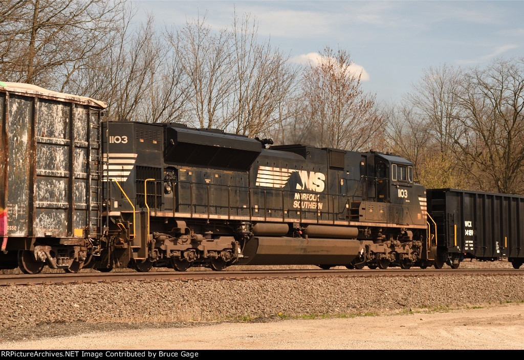 NS 1103